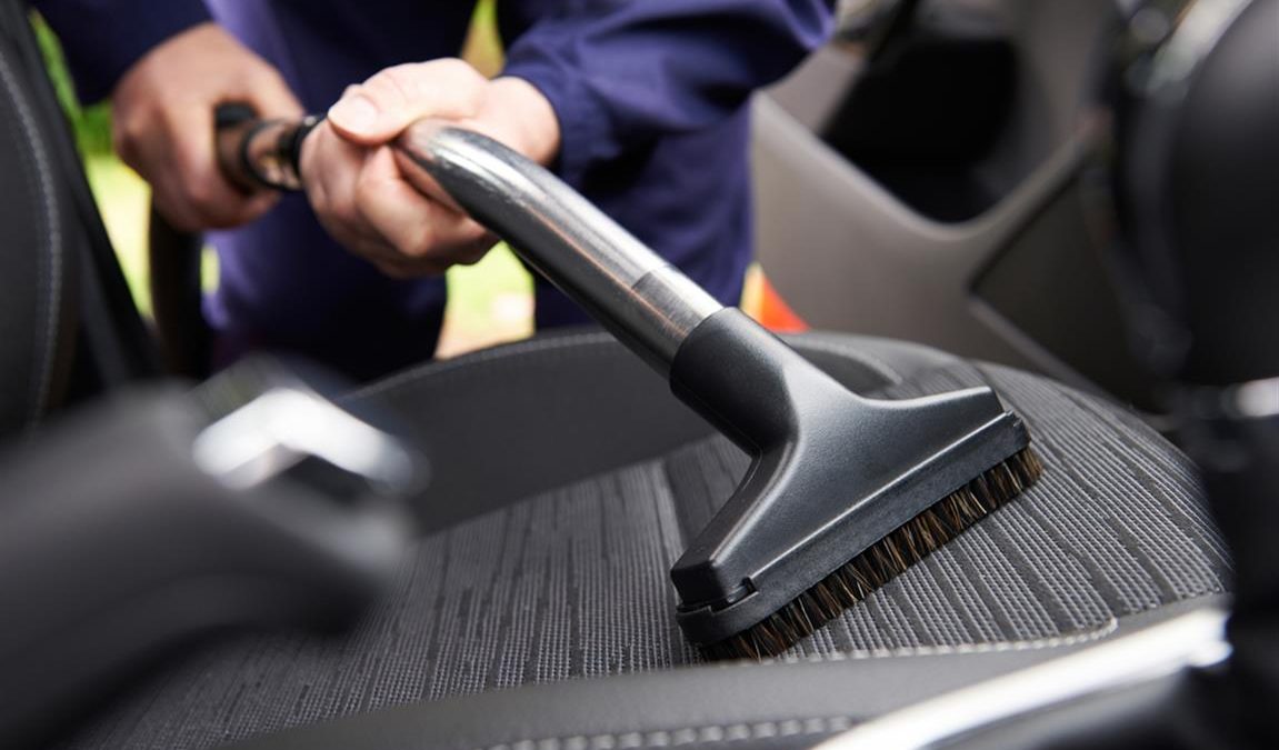 Green Cleaning on wheels: Eco-Friendly Techniques for Keeping Your Car’s Interior Spotless